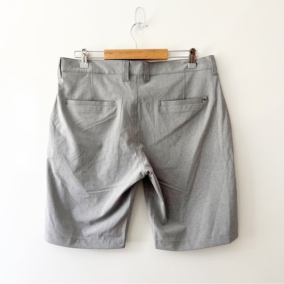 Travis Mathew Grey Golf Shorts - Picture 2 of 8